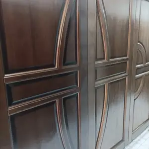 Деревянная дверь, Душанбе