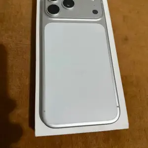 Apple iPhone 17 Pro Max, 256 gb, Silver, Душанбе