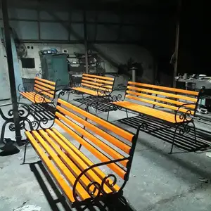 Скамейка, Душанбе
