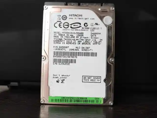 Жесткий диск 160 Gb Hitachi HTS541616J9SA00 на запчасти, Хуҷанд