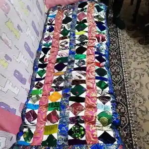 Курпачаи Курок барои таги гахвора, Душанбе