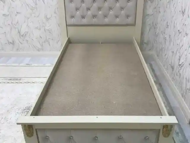 Кровать, Душанбе