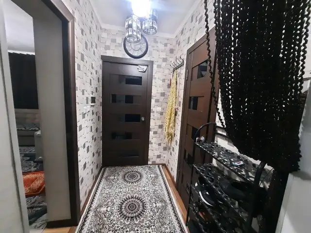 2-комн. квартира, 5 этаж, 50 м², повороти Ленинград, Рудаки