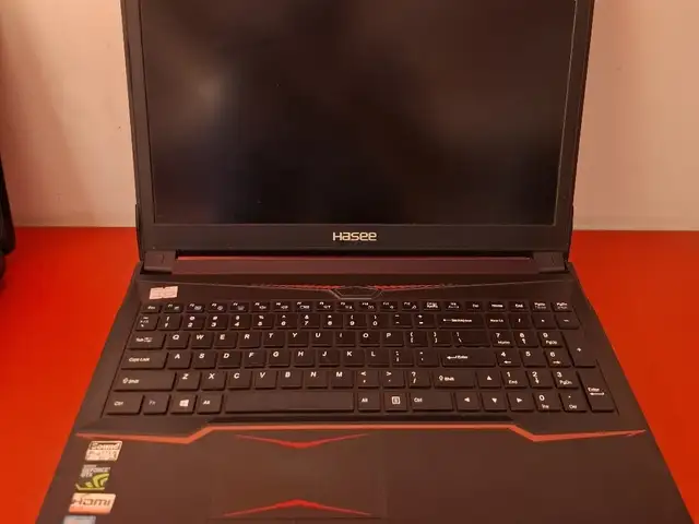 Ноутбук Hasee игровой core i5/7 ram8/512 ssd GTX1050 4G GTA5 autocad arhicad, Душанбе