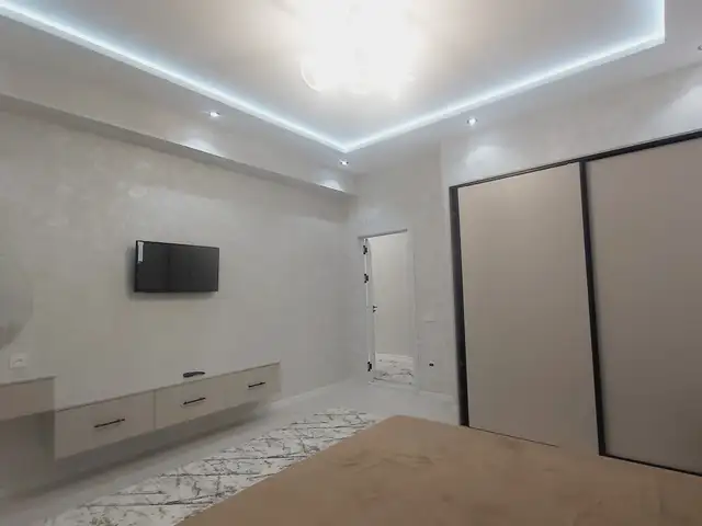 2-комн. квартира, 4 этаж, 76 м², 18 мкр, Худжанд