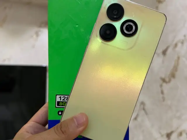 Infinix Smart 8 4+4/128GB, Душанбе