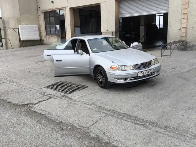 Toyota Mark II