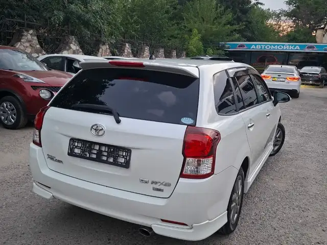 Toyota Fielder