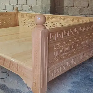Тапчан 210 ба 310, Душанбе