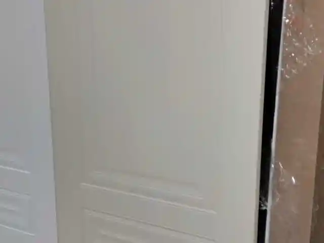 Дверь, Душанбе