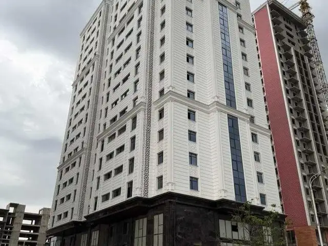 2-комн. квартира, 15 этаж, 103 м², Шохмансур Зелёный , Душанбе