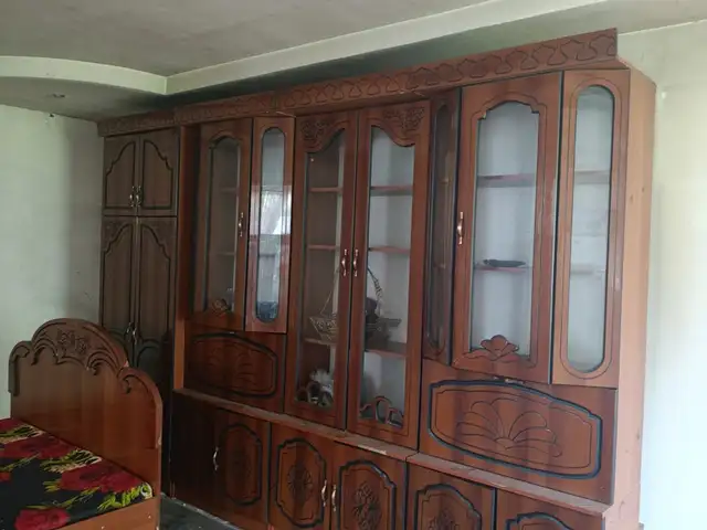 Стенка, Ашт