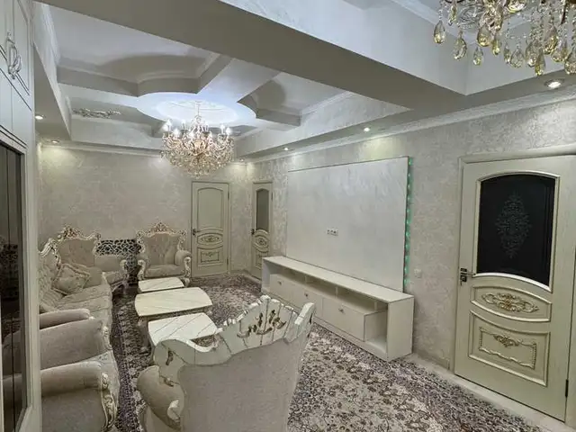 3-комн. квартира, 8 этаж, 138м², Дом печать, Душанбе