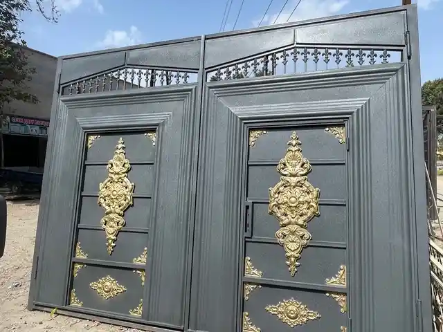 Дарвоза, Душанбе