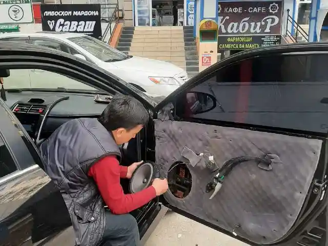 Передние колонки для Lexus, Душанбе