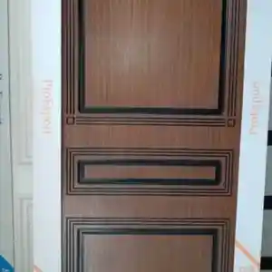 Дверь из шпона, Душанбе