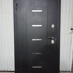 Двери, Худжанд