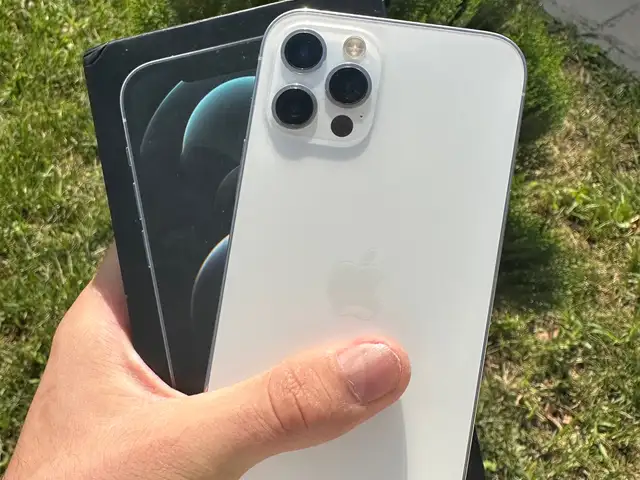 Apple iPhone 12 pro, 128 gb, Silver, Душанбе