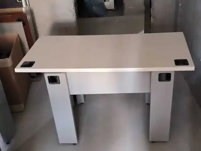 Стол, Душанбе