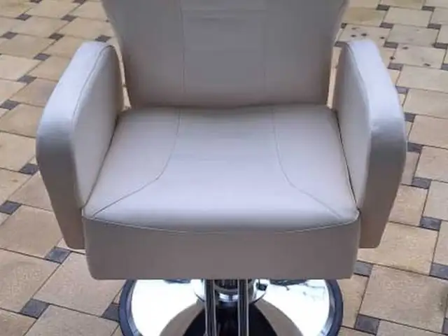 Кресло парикмахерское 31407-99a, Душанбе