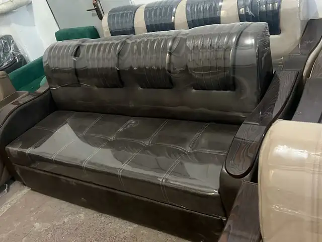 Диван, Душанбе