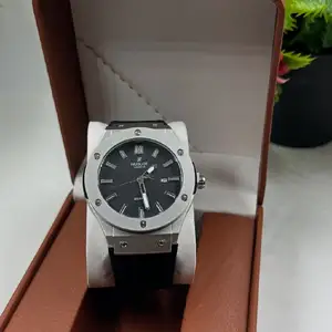 Часы Hublot, Душанбе