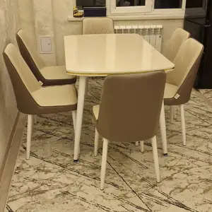 Стол и стулья, Душанбе
