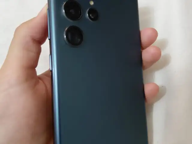 Samsung Galaxy S22 Ultra, Худжанд