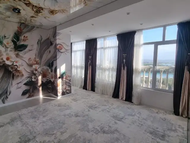 3-комн. квартира, 10 этаж, 100 м², 18мкр, Хуҷанд