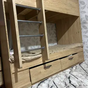 Детская двухъярусная кровать, Душанбе