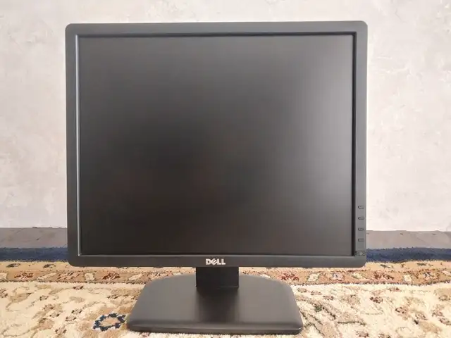 Монитор DELL 19, Душанбе