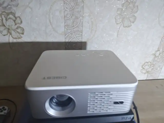 Проектор Cibest 1080p, Душанбе