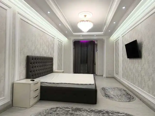 2-комн. квартира, 8 этаж, 100м², Исмоил Сомони, Душанбе