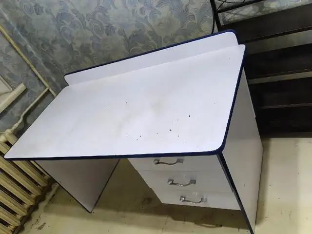 Стол, Душанбе