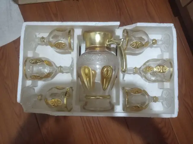Графин и стаканы, Хуҷанд