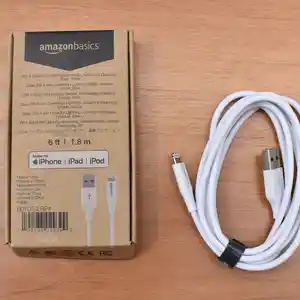 Кабель Lightning / USB Amazon basics 1,8m, Душанбе