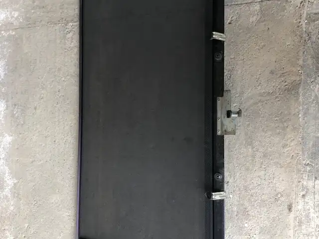Шторка на BMW E39, Хуҷанд