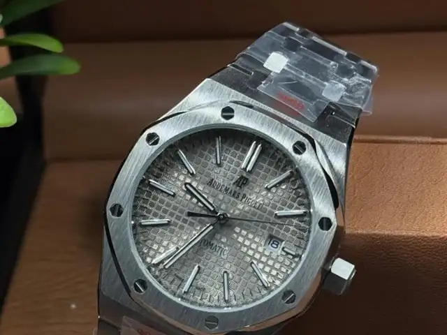 Часы Audemars Piguet, Душанбе