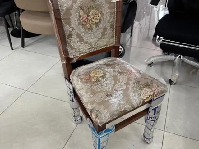 Стул, Душанбе