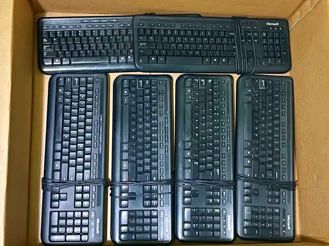 Клавиатура Microsoft, Душанбе