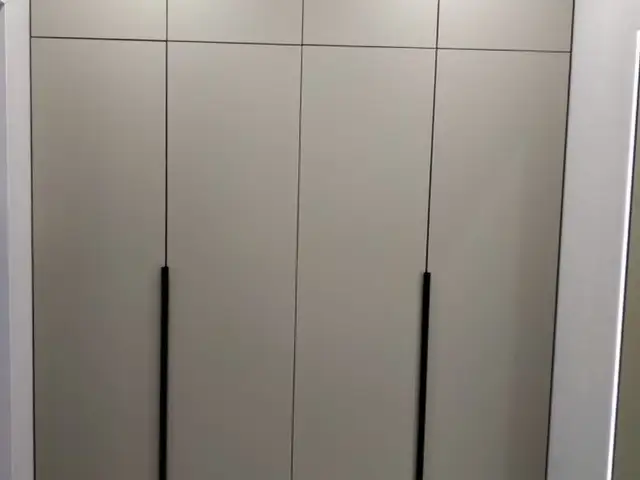 Шкаф, Худжанд