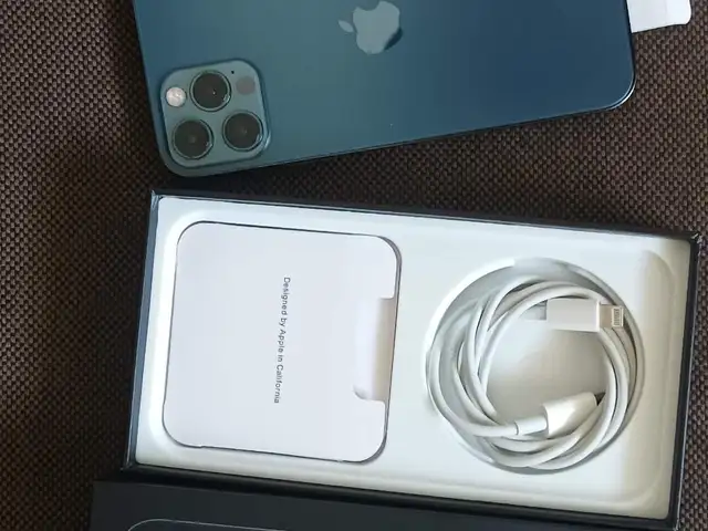 Apple iPhone 12 pro, 256 gb, Pacific Blue, Душанбе