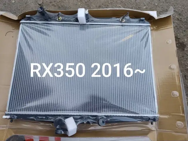 Радиатор водяной от Lexus RX 2016, Душанбе