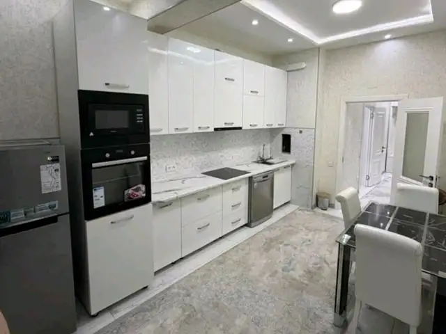 2-комн. квартира, 13 этаж, 100м², Опера и балет, Душанбе