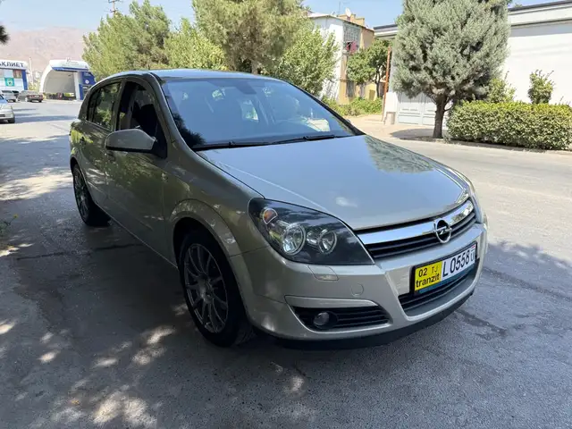 Opel Astra H