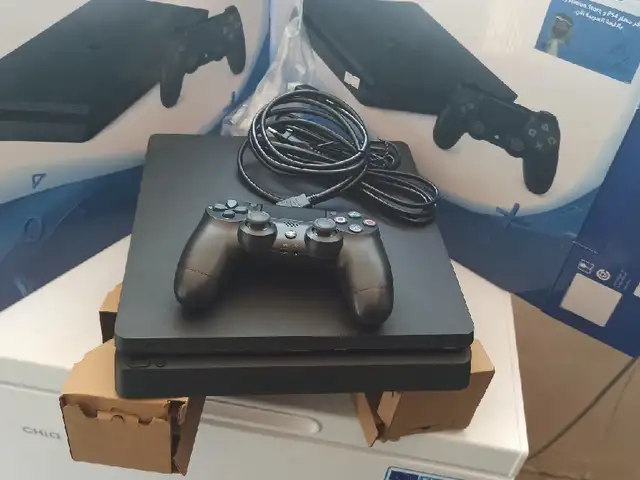 Игровая приставка Sony PlayStation 4 slim, Бохтар (Курган-Тюбе)