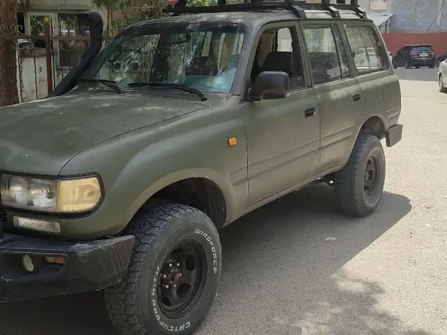Toyota Land Cruiser