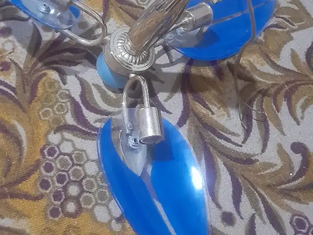 Люстра, Хуҷанд