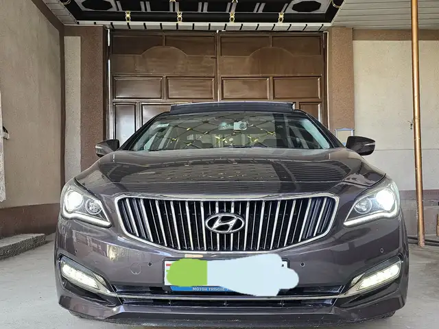 Hyundai Aslan
