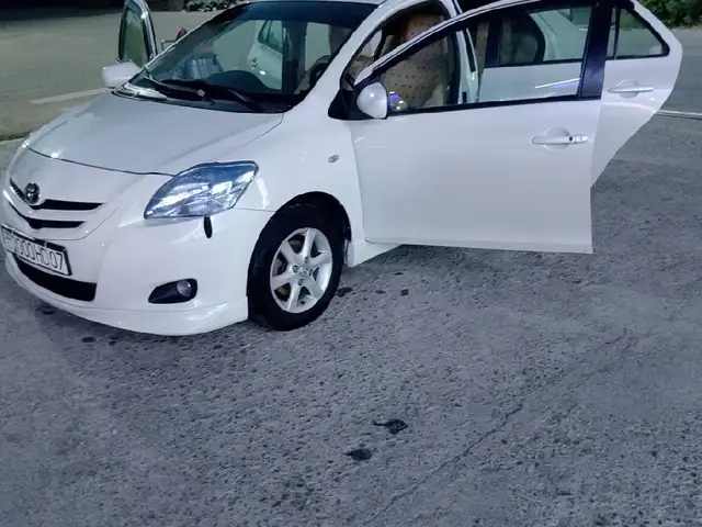 Toyota Belta